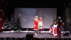 Новогодний спектакль для детей.