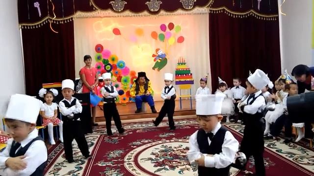 Поваренок танец , г.Шар смотреть онлайн