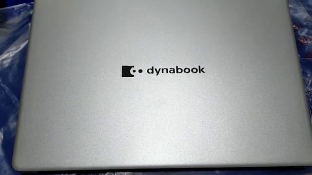 Unboxing Laptop Dynabook Satellite Pro L-40 G смотреть онлайн