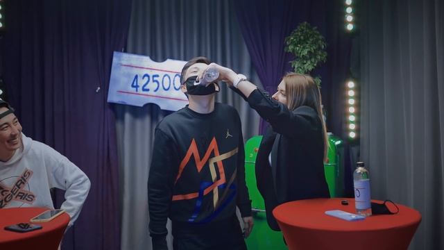 Кисло-Сладкий & Bonah VS KuranteDisa & Мария Миллер | 1-ый Выпуск Нового Шоу | 42500 смотреть онлайн