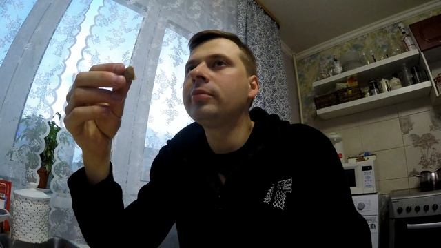 Обзор: недорогие роллы Jackson Roll и столетние перепелиные яйца их Китая