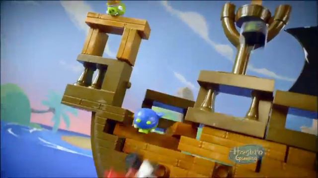 Angry Birds - Ataque al barco pirata смотреть онлайн