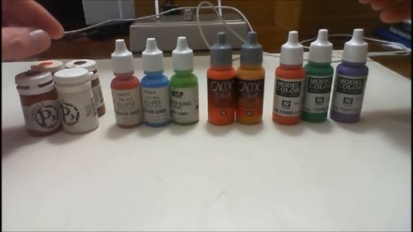 Paint Review-Privateer Press P3, Reaper Master Series, Vallejo Model and Game Color, Vid 220