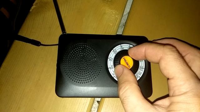 Прием 1386 кГц АМ и FM на прогулке.(1) смотреть онлайн