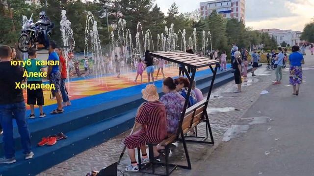 Рудный, фонтан,дети. смотреть онлайн