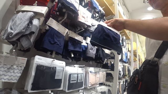 VLOG: Суйфенхэ 2019\Корейские магазины\Площадь\Ресторан Юра смотреть онлайн