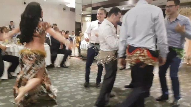 Восточный танец Лейла. Свадьба в Казани. +79033055816 Айдар Садыков. Артисты, певцы, танцоры. Тамад смотреть онлайн