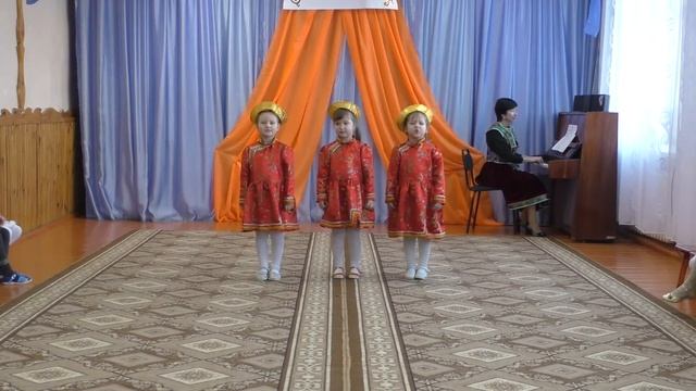Праздник "Сагаалган", старшая группа "Ладушки" смотреть онлайн
