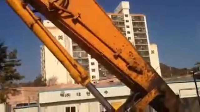 Hyundai R2000W-7 2005year usd50,000 смотреть онлайн