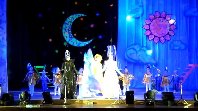 НОВЫЙ ГОД 2016 ДК НЭВЗ ГЕН-ПРОГОН ДЕНЬ И НОЧЬ смотреть онлайн