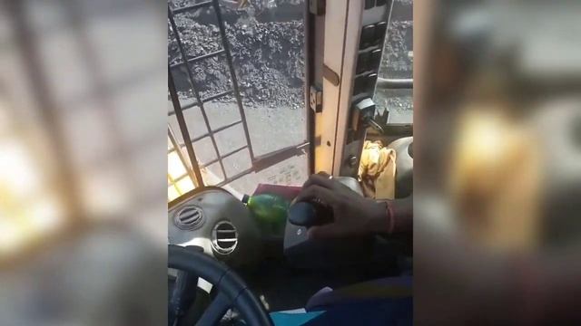 volvo loder L150h model ki system ki jankari смотреть онлайн