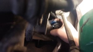 замена передних втулок стабилизатора kia spectra