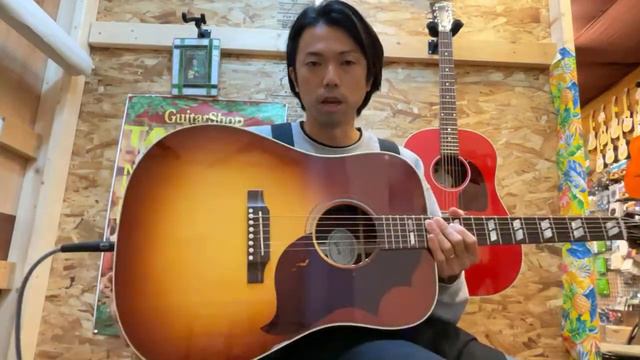 ★GIBSONの新品2機種🎵真っ赤なJ-45と最新ハミングバード🎵★ смотреть онлайн