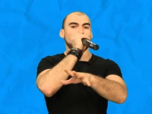 Вахтанг Каландадзе поздравляет детей 1 июня