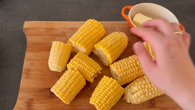 Кукуруза запеченная в духовке с маслом и травами смотреть онлайн