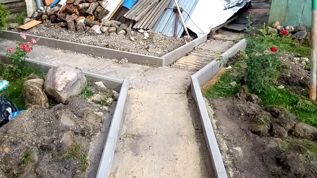 Укладка серой брусчатки 100*200*60, укладка садовых дорожек. смотреть онлайн