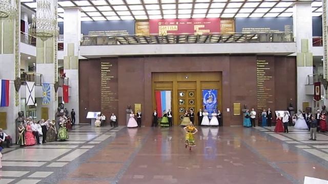 "Русский танец". исп. Лариса Калараш. Традиционный весенний бал в музее ВОВ 16 апреля 2017 г. смотреть онлайн