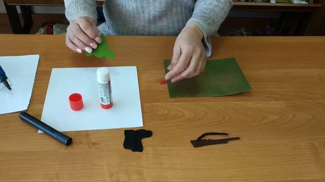 Изготовление поздравительной открытки ко Дню Защитника Отечества смотреть онлайн