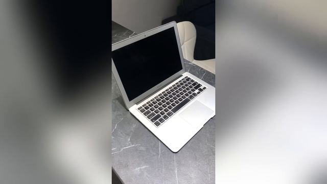 MacBook Air ? 13’ mid2011 a1369 250Gb смотреть онлайн