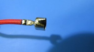 Ремонт микроволновки. Замена высоковольтного предохранителя в корпусе.