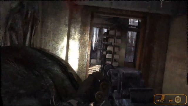 Пробил головой потолок Прикол смотреть онлайн