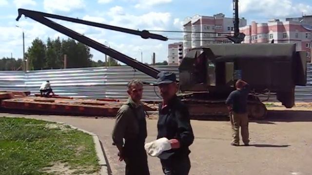 Перевозка сваебойной установки КГ-12 (МКГ-16).avi смотреть онлайн