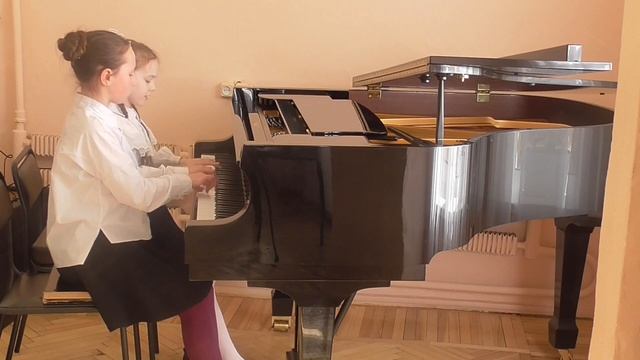 Базелева Любовь, Кузнецова Лидия смотреть онлайн