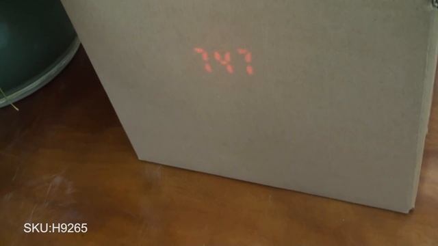 Digital LCD Voice Talking LED Projection Alarm Clock Temp Station смотреть онлайн