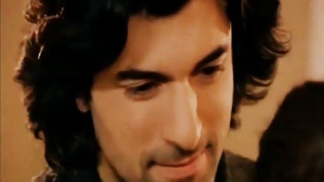ENGIN AKYUREK В кафе смотреть онлайн