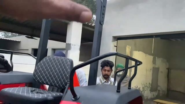 Mahindra yuvo tech plus 585 di 4wd || new fibra konapi / front weight / spinner wheels m.9815252031 смотреть онлайн