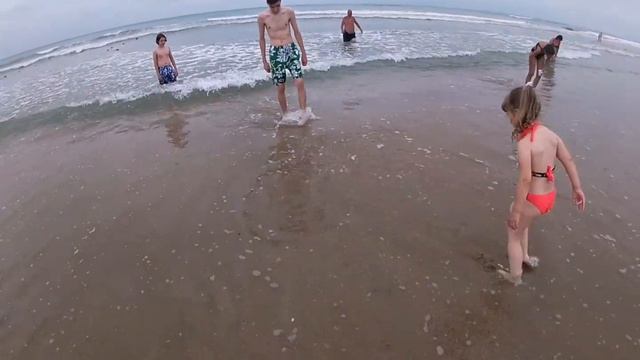 Отпуск. Первое утро на море. Анапа. 23.07.2021 смотреть онлайн