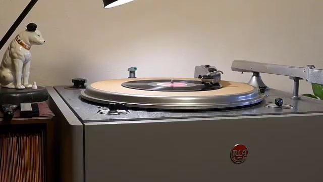 Yesterdays / The Bill Davison Six смотреть онлайн