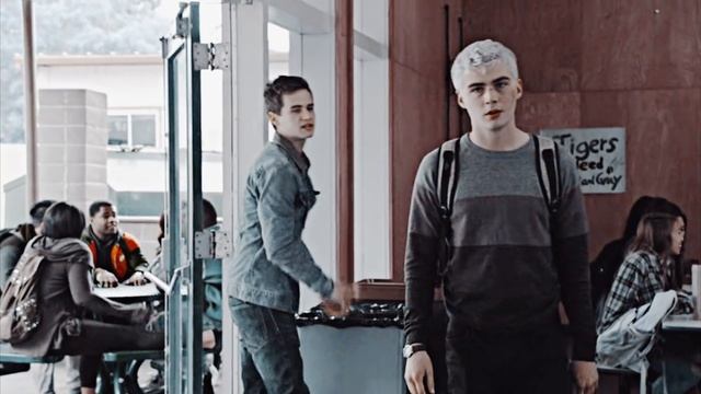 Alex Standall | Алекс Стэнделл | 13 Reasons Why | 13 Причин Почему | Bring Me Back to Life | смотреть онлайн