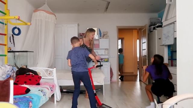 УКРАЛИ САМОКАТЫ?Пранк над Мамой ?#лизанайс?funny pranks Liza Nice смотреть онлайн