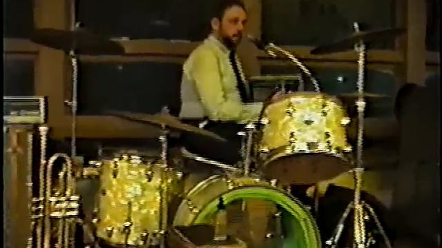 scrubby onemanband 5 смотреть онлайн