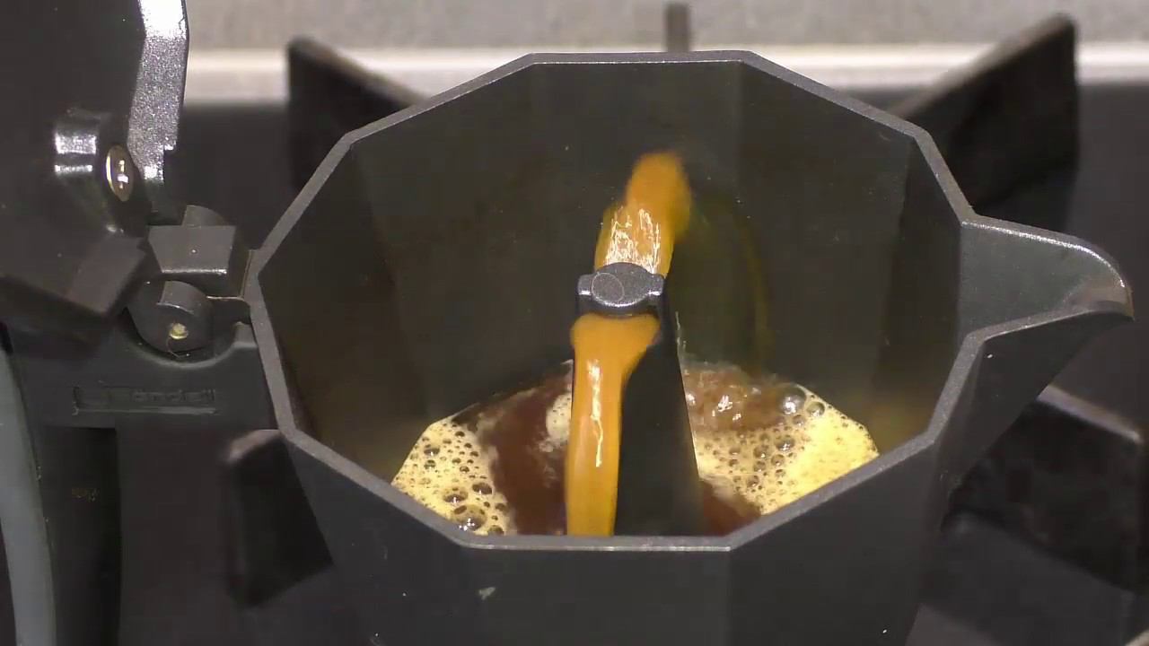 В чем варить кофе Вкуснее? смотреть онлайн