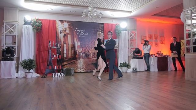 Александр и Наталья Бережновы. Кумпарсита смотреть онлайн