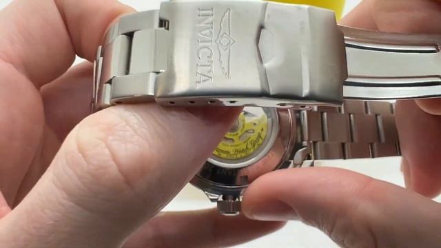 How to wind your Invicta 8926OB Pro Diver Automatic Watch with Seiko NH35 Movement смотреть онлайн