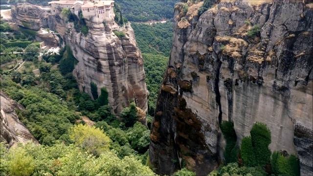 Православные монастыри на скалах в Греции – Метеоры! Это одно из чудес света и нереально красиво! смотреть онлайн