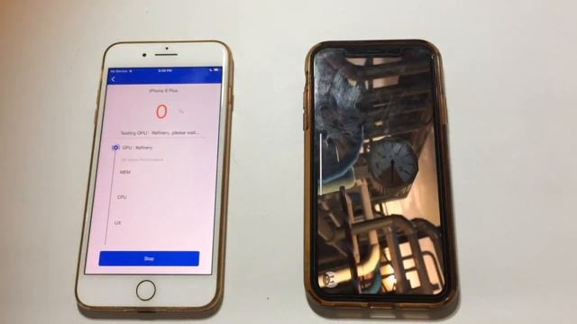 iPhone Xr vs iPhone 8 Plus (iOS 14.3) - Antutu Benchmark Test смотреть онлайн