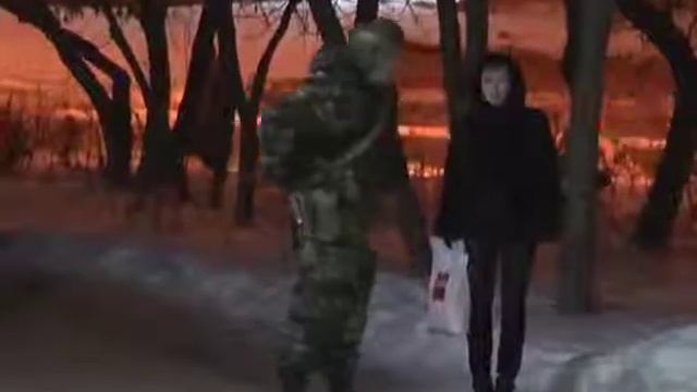 В Дзержинске по каналу связи 02 неизвестный сообщил о заложенной бомбе в магазине смотреть онлайн