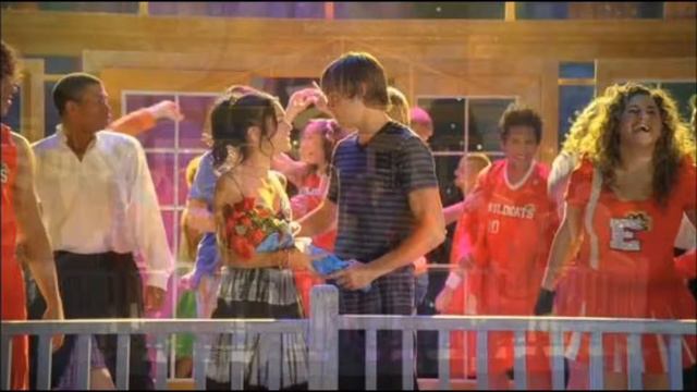 生粋の日本人二人がJust Wanna Be With Youを歌ってみた【High School Musical】 смотреть онлайн