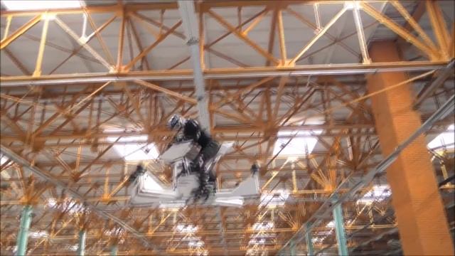 Incredible drone-powered "hoverbike" built by Russians смотреть онлайн