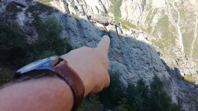 44, Красивые виды на долину с каменных грибов смотреть онлайн
