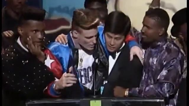 Vanilla Ice Wins Rock New Artist AMA 1991