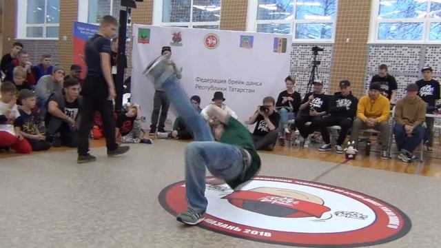 06 White Diamond Хвалынск и Иналь Казань, «Kids Pro», финал за 1 место, Рэп на голове, Казань 15 16 смотреть онлайн