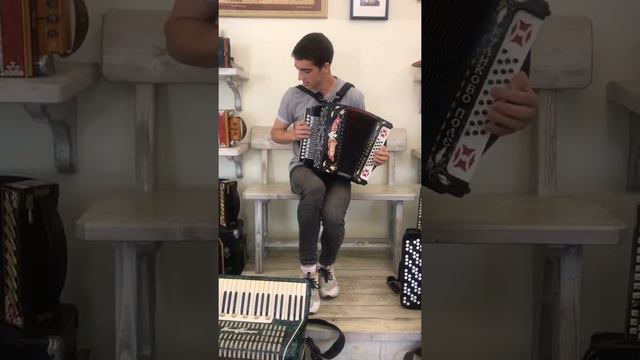 Прошу тебя, в час розовый... смотреть онлайн