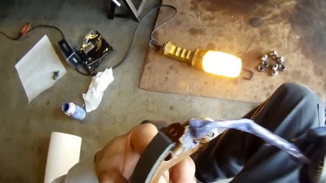 DIY: Infiniti Parking Brake Shoes Installation смотреть онлайн