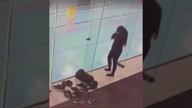 Пока выход найдешь, всю голову разобьешь смотреть онлайн