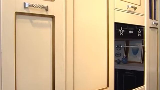 Кухня Ар-Деко. Салон мебели и светильников LA SCALA смотреть онлайн